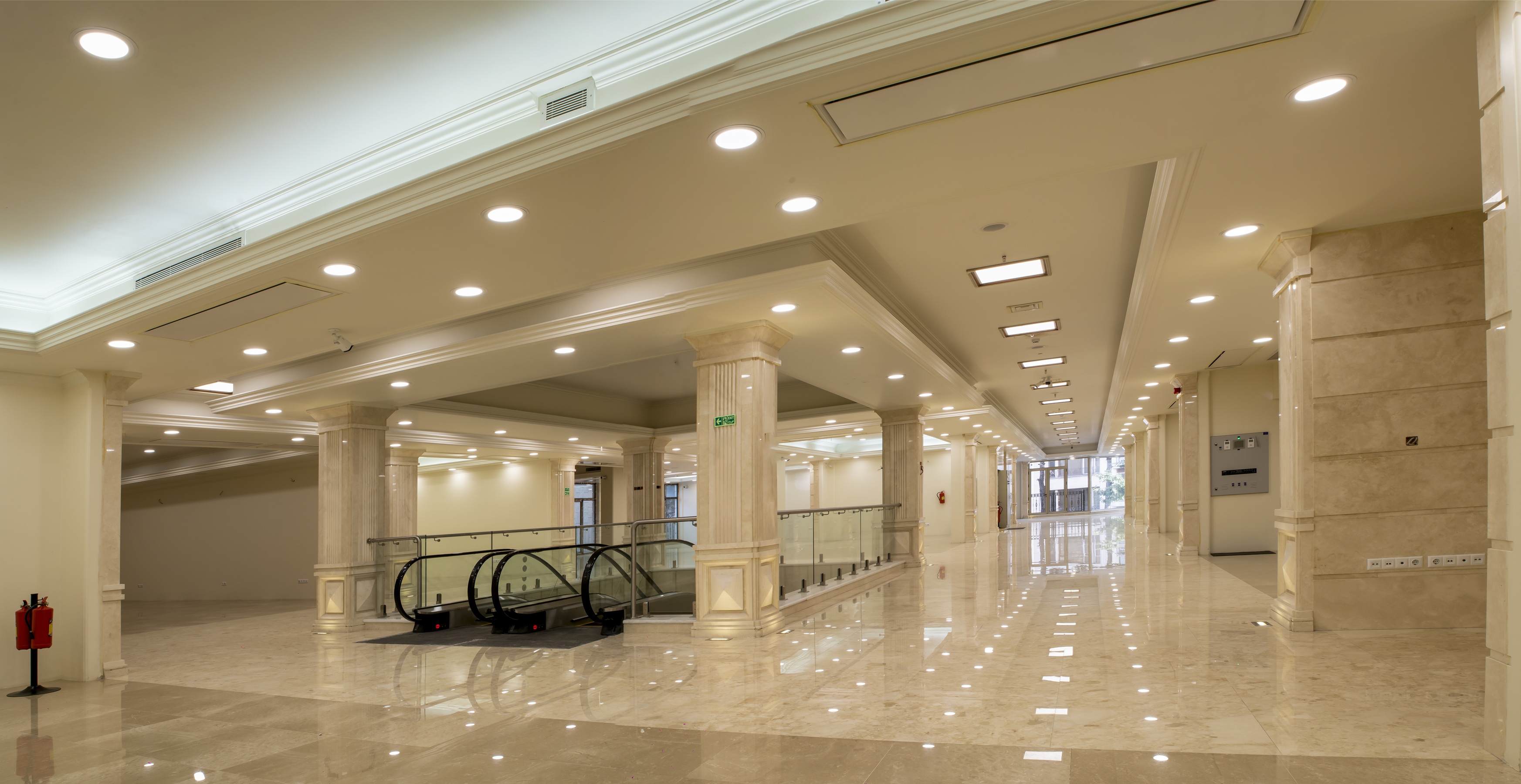 Shopping Center Stores